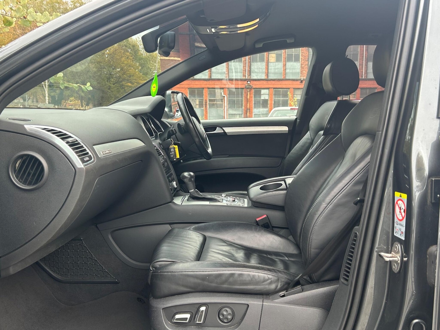 Used Audi Q7 2013 for sale - 76409560: Photo 26