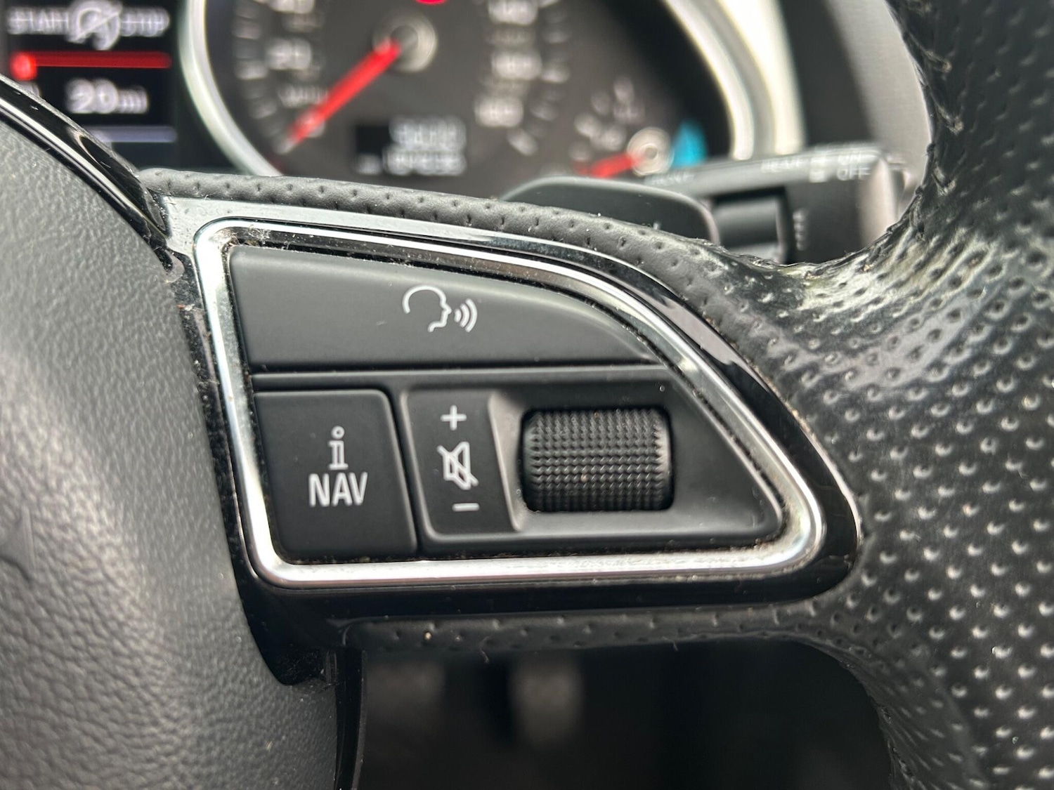 Used Audi Q7 2013 for sale - 76409560: Photo 34