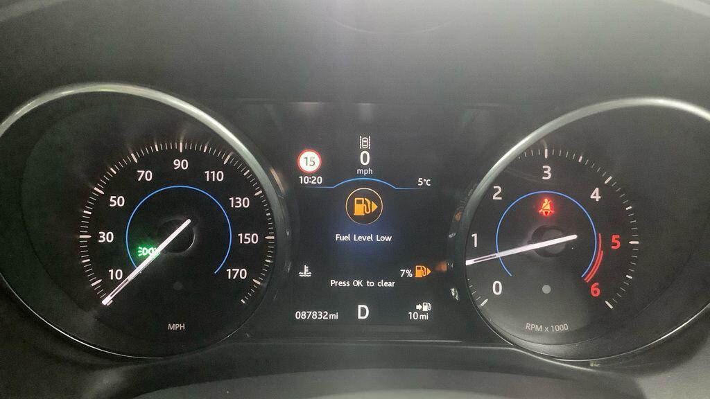 Used Jaguar XF 2016 for sale - 77376168: Photo 11