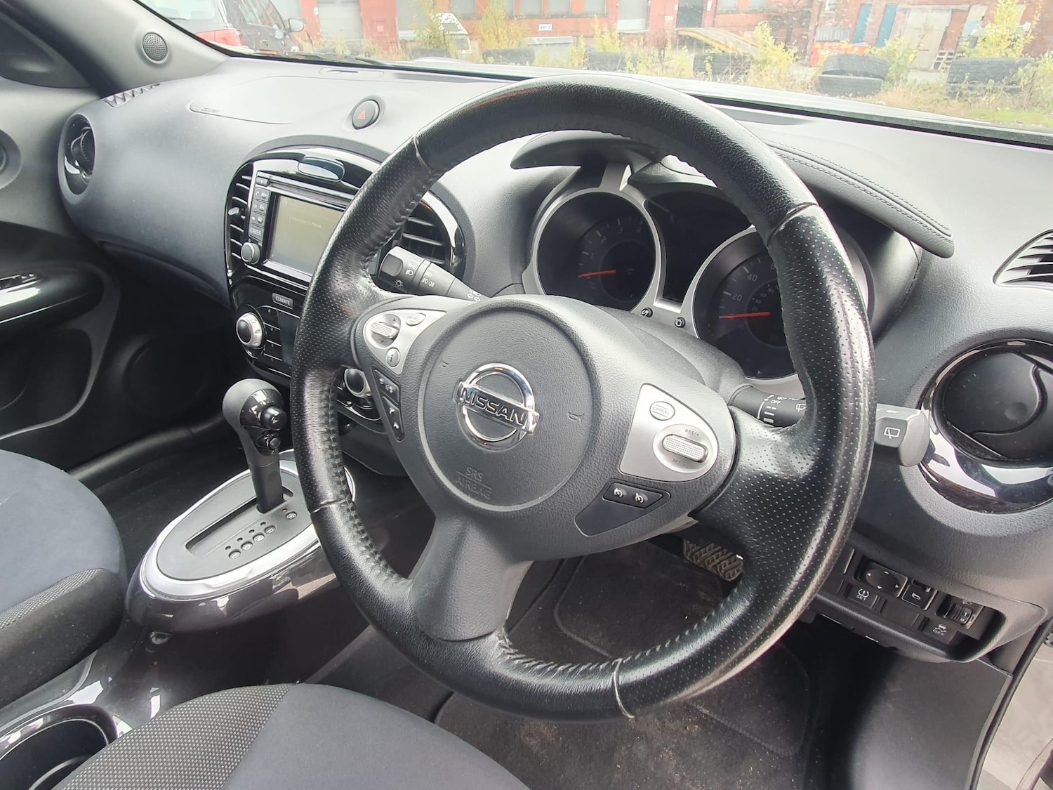 Used Nissan Juke 2015 for sale - 76215448: Photo 32
