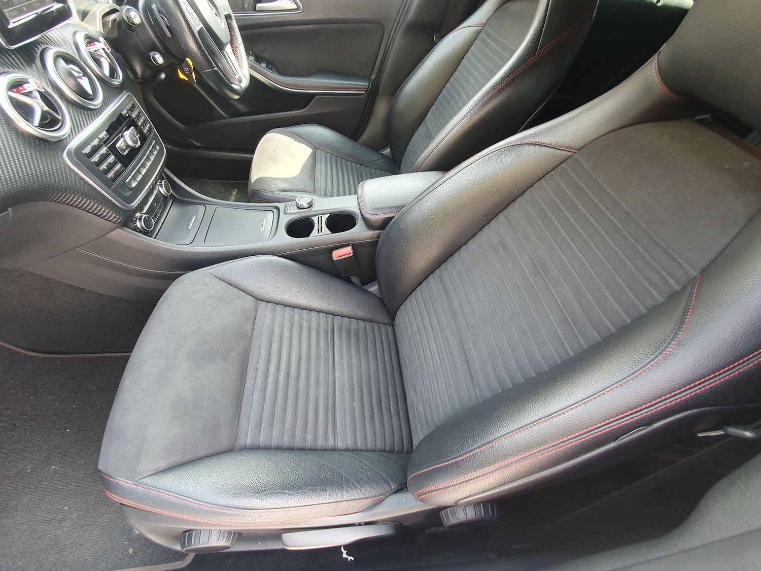 Used Mercedes-Benz A-Class 2014 for sale - 76138711: Photo 16