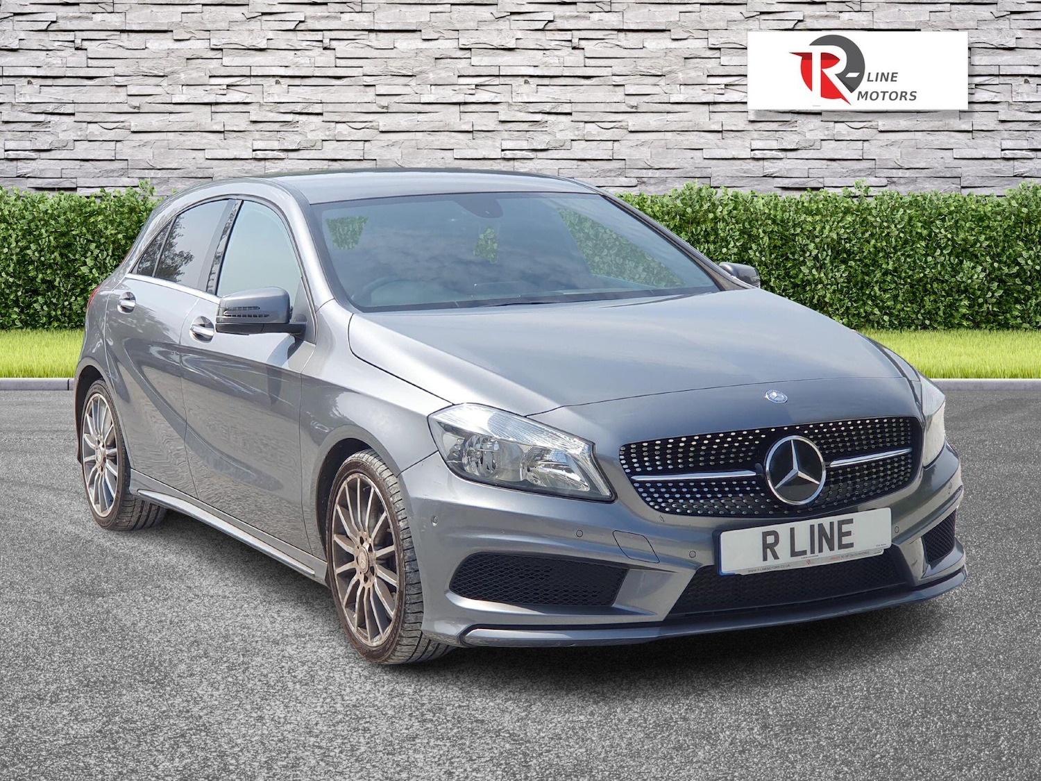 Used Mercedes-Benz A-Class 2014 for sale - 76138711: Photo 2