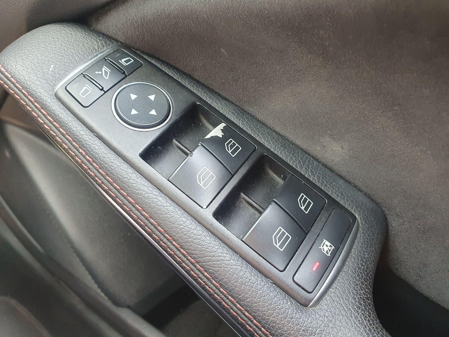 Used Mercedes-Benz A-Class 2014 for sale - 76138711: Photo 46