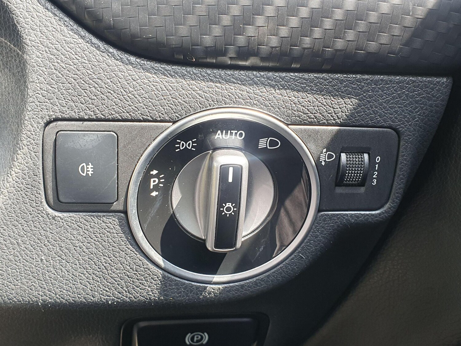 Used Mercedes-Benz A-Class 2014 for sale - 76138711: Photo 47