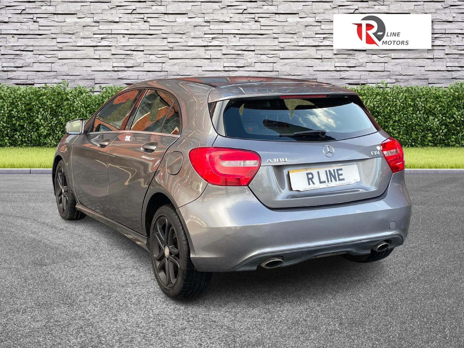 Used Mercedes-Benz A-Class 2014 for sale - 76521581: Photo 11