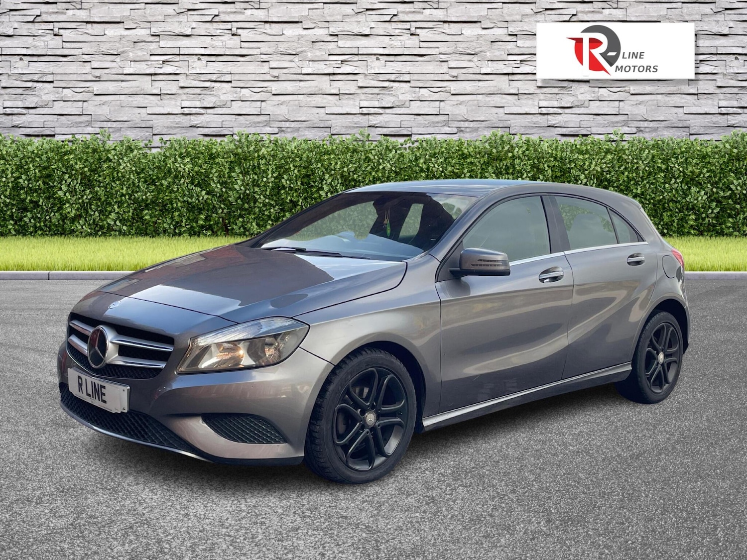 Used Mercedes-Benz A-Class 2014 for sale - 76521581: Photo 5