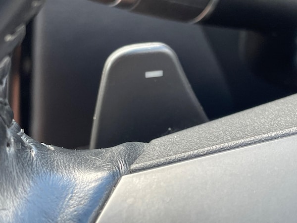 Used Jaguar XE 2016 for sale - 76227521: Photo 41