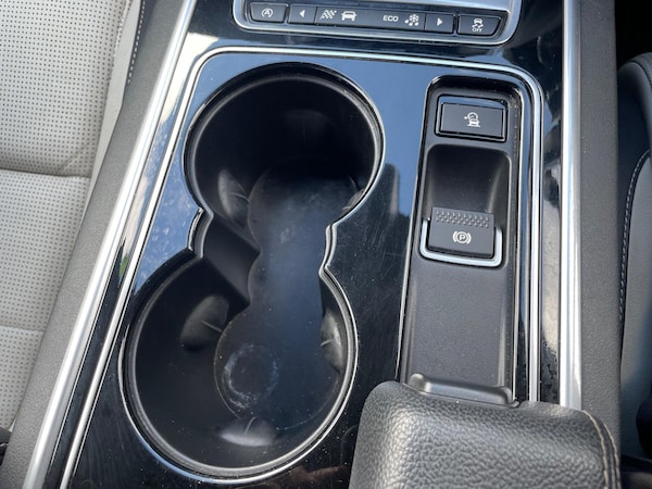 Used Jaguar XE 2016 for sale - 76227521: Photo 45