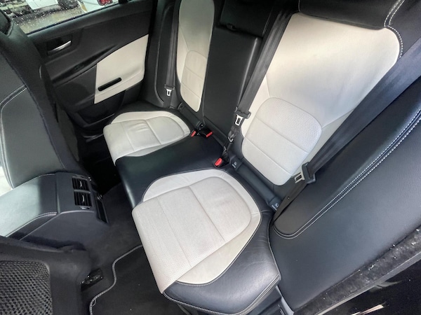 Used Jaguar XE 2016 for sale - 76227521: Photo 47