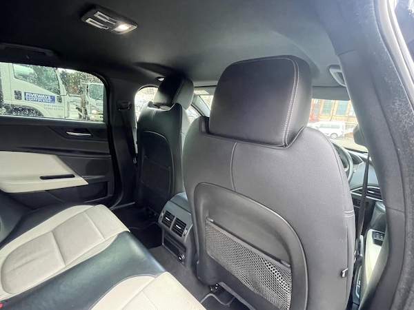 Used Jaguar XE 2016 for sale - 76227521: Photo 50
