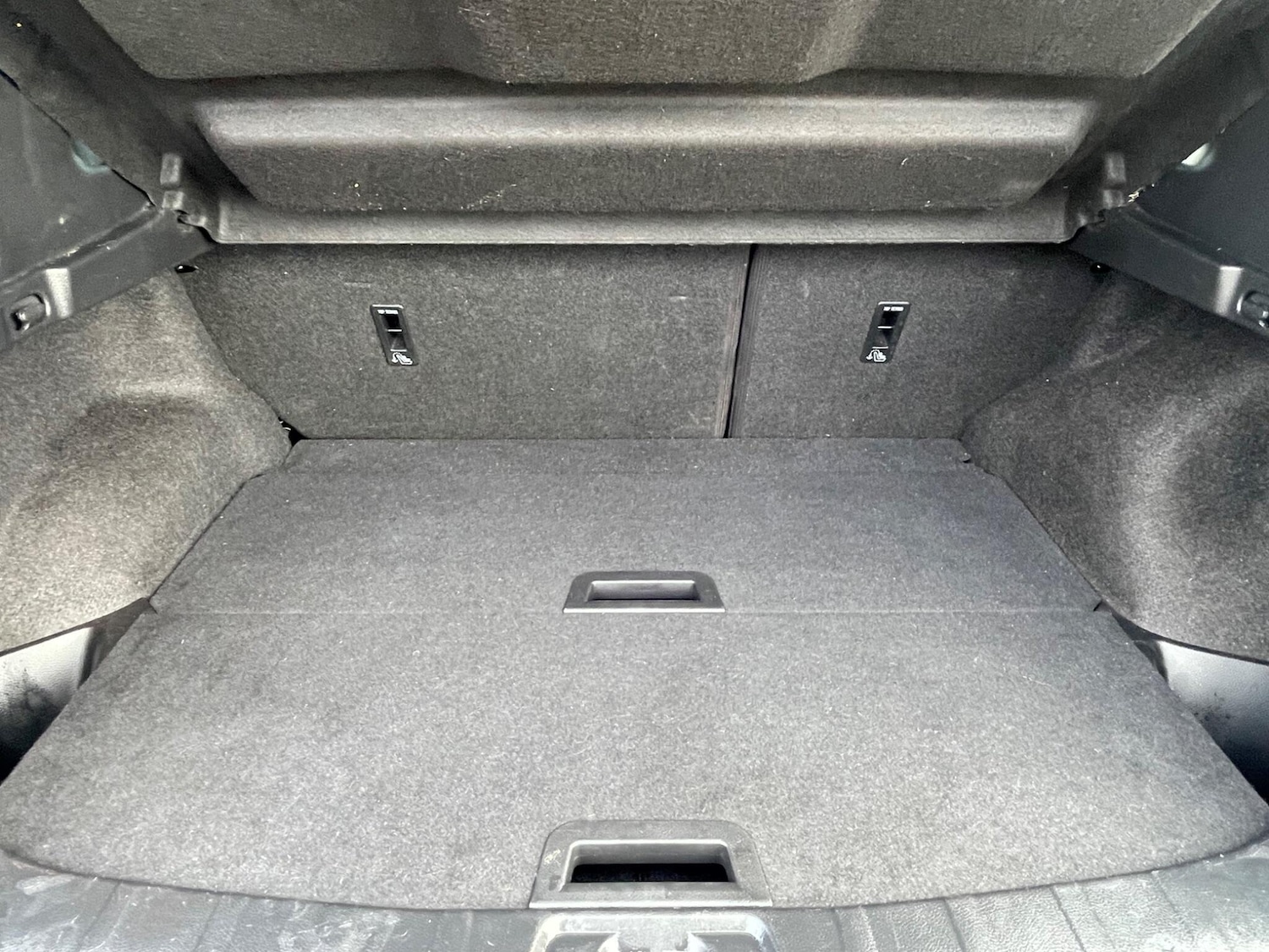 Used Nissan Qashqai 2017 for sale - 76109519: Photo 13