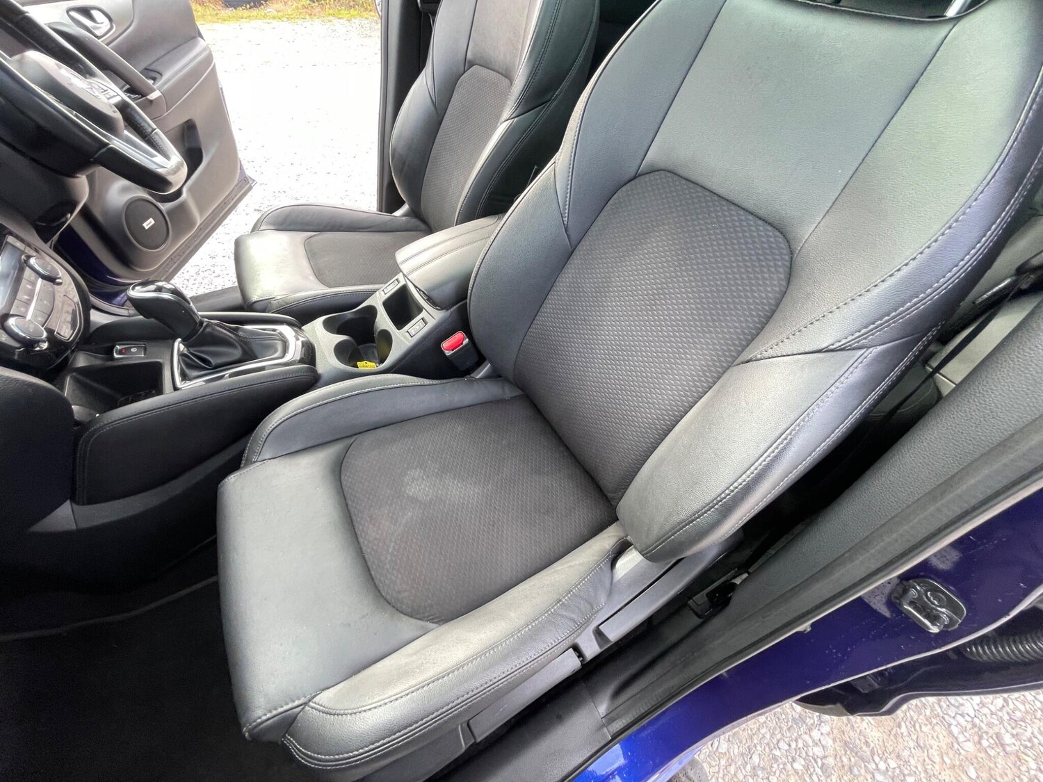 Used Nissan Qashqai 2017 for sale - 76109519: Photo 17