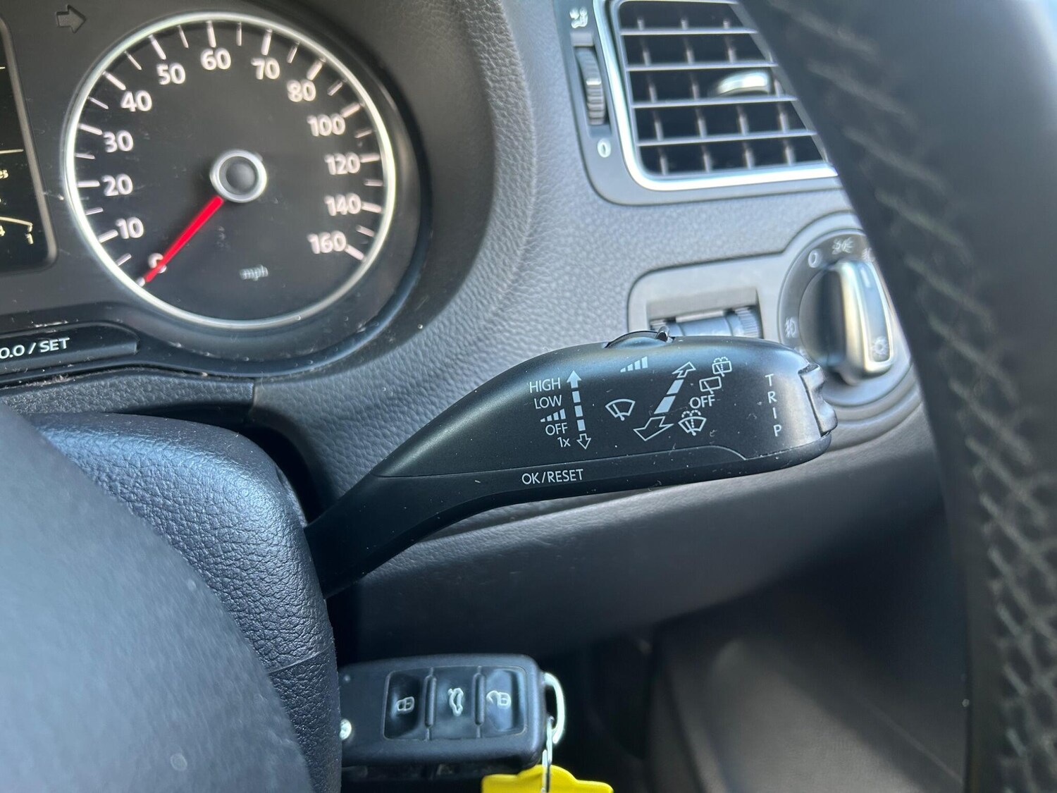 Used Volkswagen Polo 2012 for sale - 76425777: Photo 36