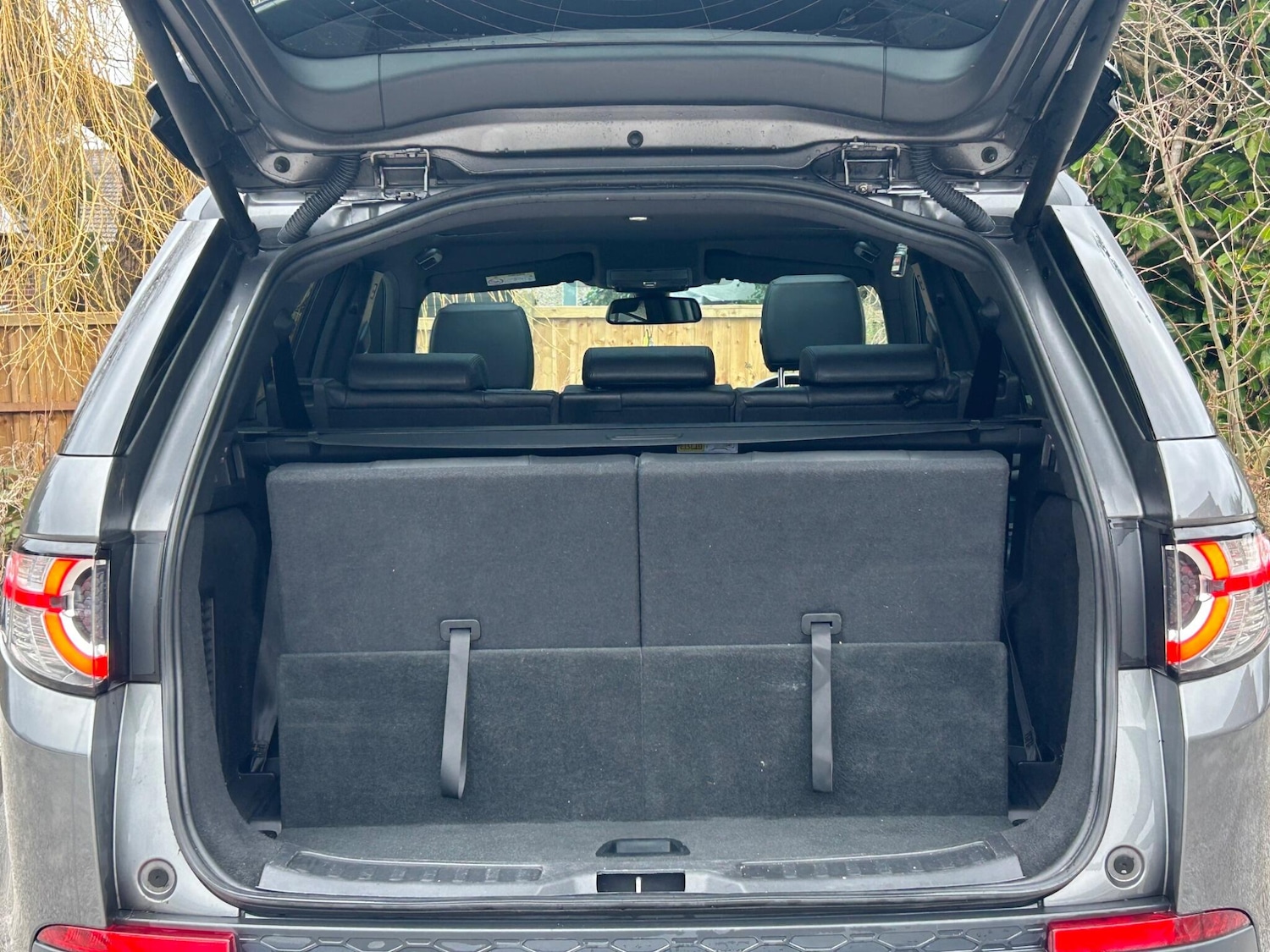 Used Land Rover Discovery Sport 2018 for sale - 77484109: Photo 23