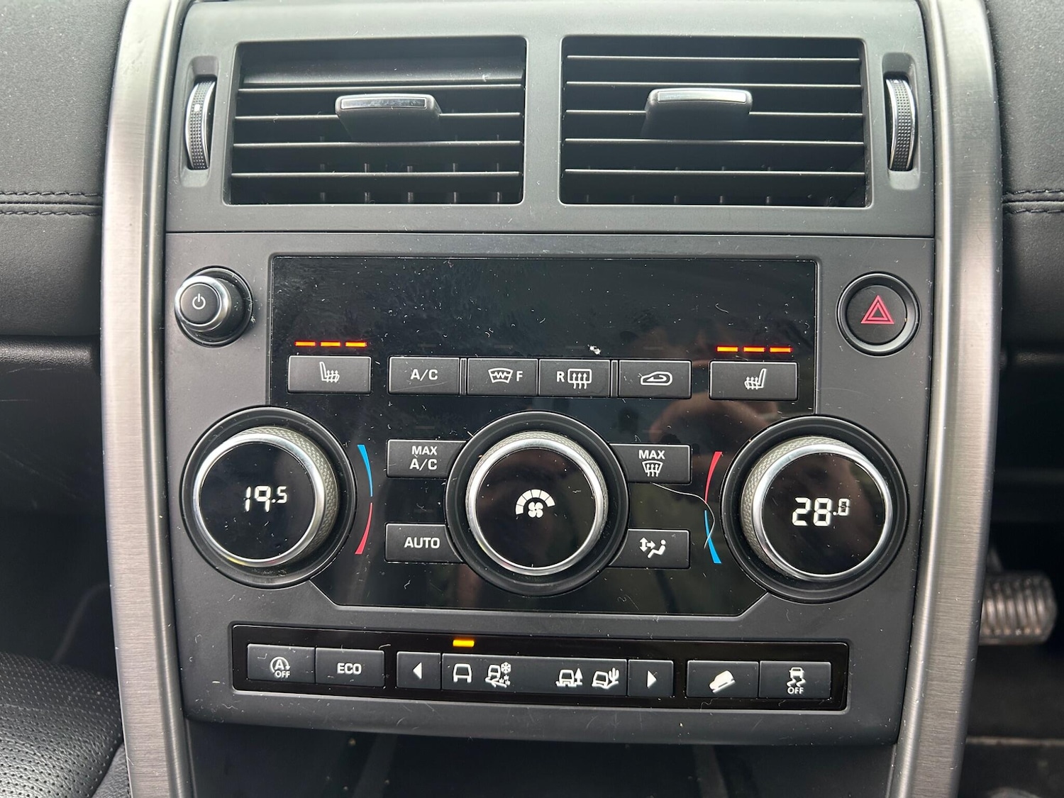 Used Land Rover Discovery Sport 2018 for sale - 77484109: Photo 46