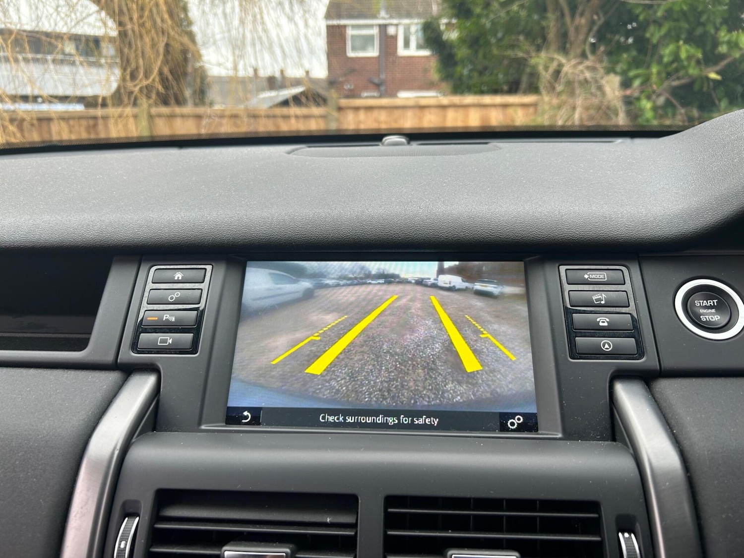 Used Land Rover Discovery Sport 2018 for sale - 77484109: Photo 50