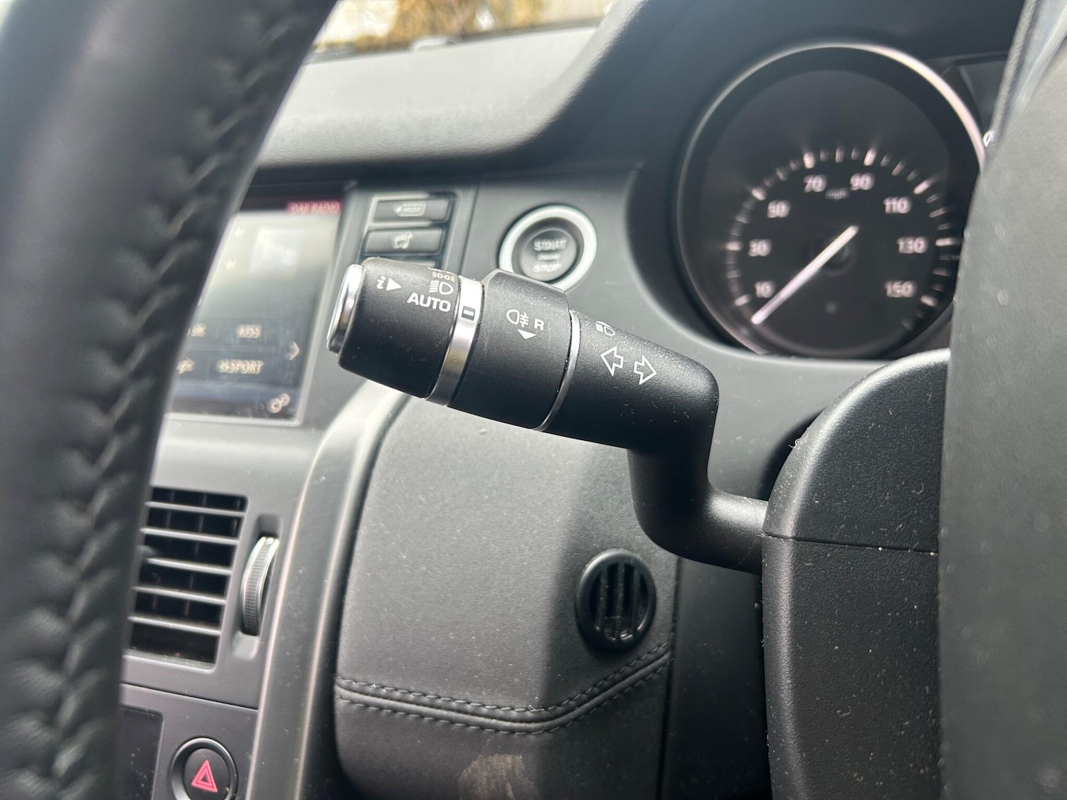 Used Land Rover Discovery Sport 2018 for sale - 77484109: Photo 58