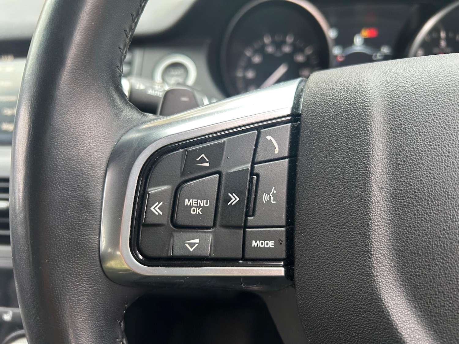 Used Land Rover Discovery Sport 2018 for sale - 77484109: Photo 60