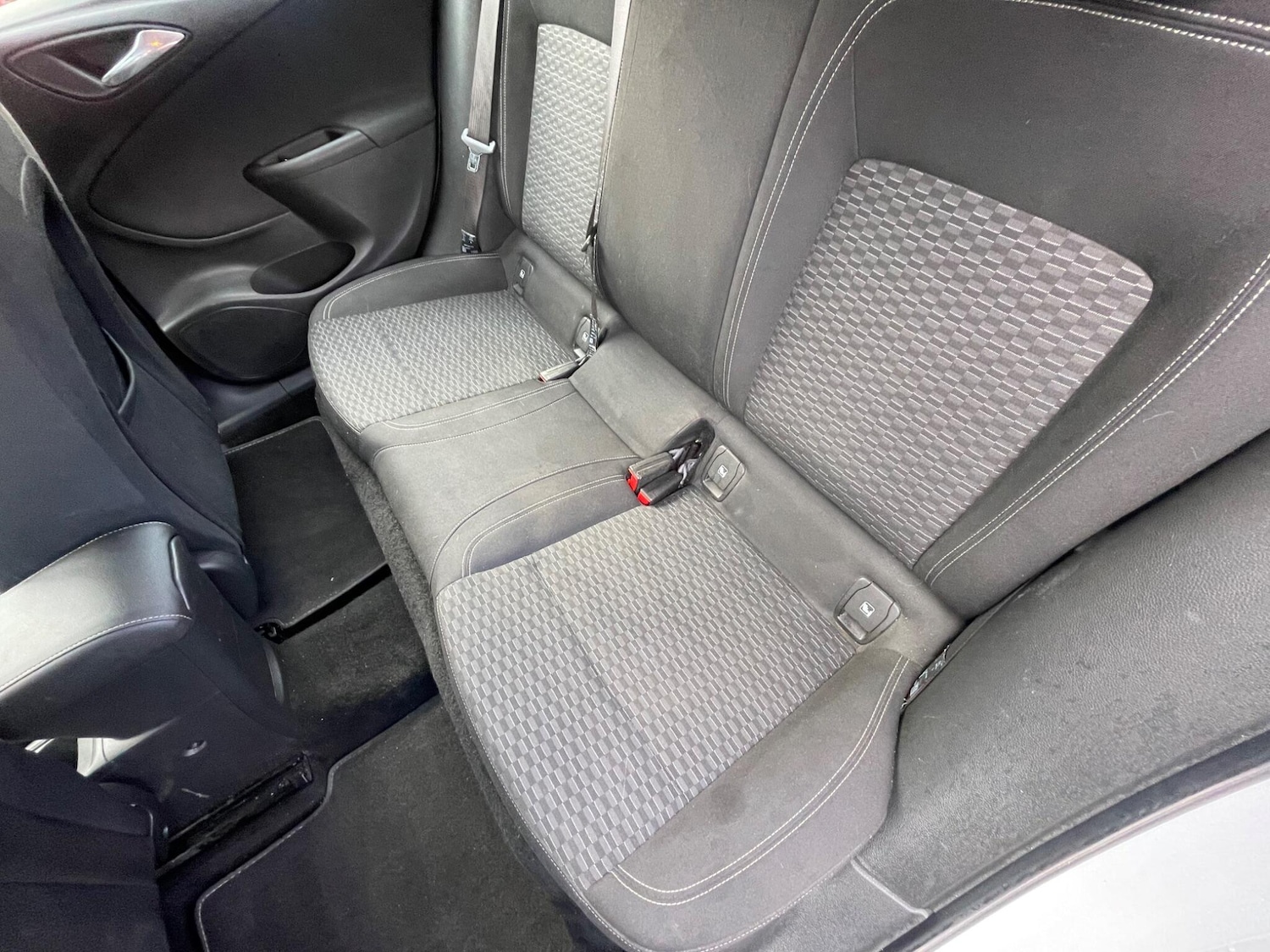 Used Vauxhall Astra 2016 for sale - 77097505: Photo 22