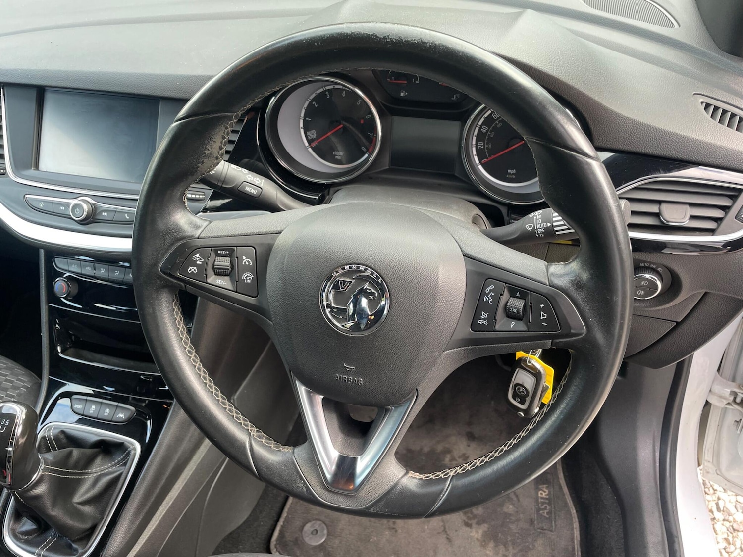 Used Vauxhall Astra 2016 for sale - 77097505: Photo 28