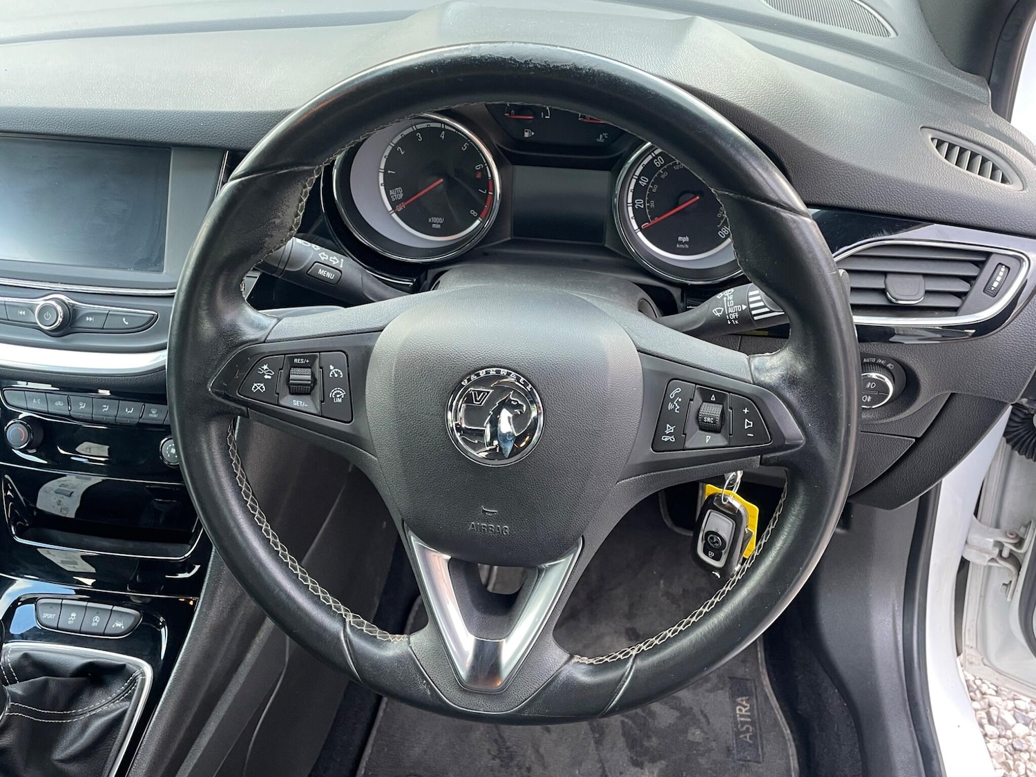 Used Vauxhall Astra 2016 for sale - 77097505: Photo 29