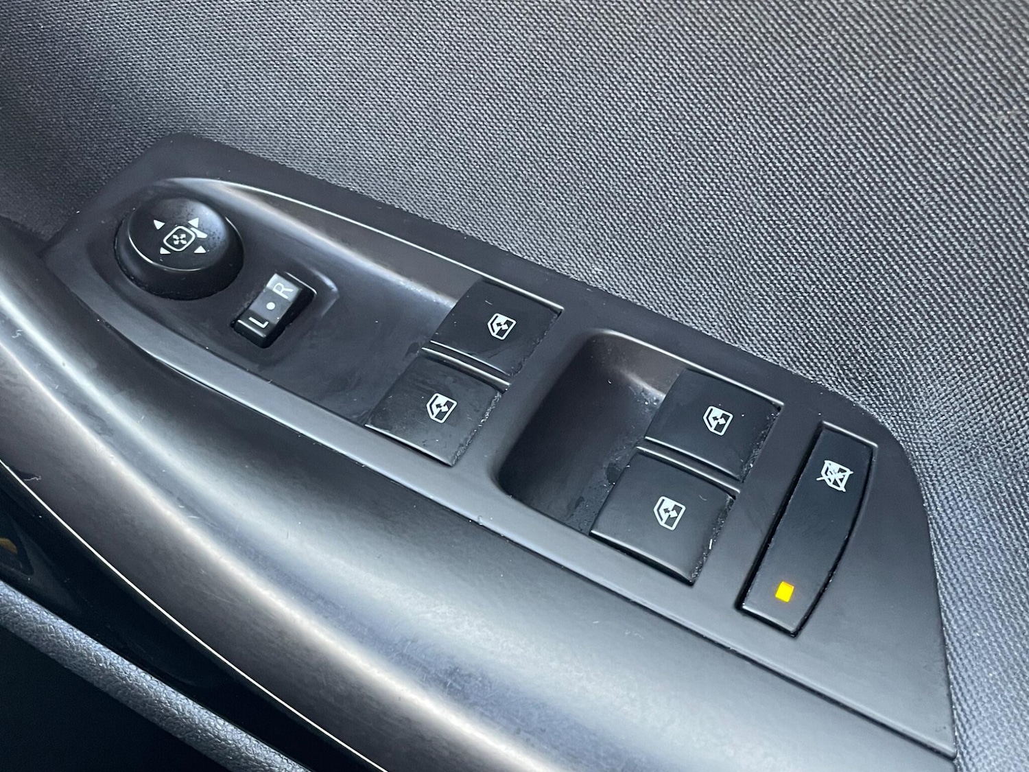 Used Vauxhall Astra 2016 for sale - 77097505: Photo 36