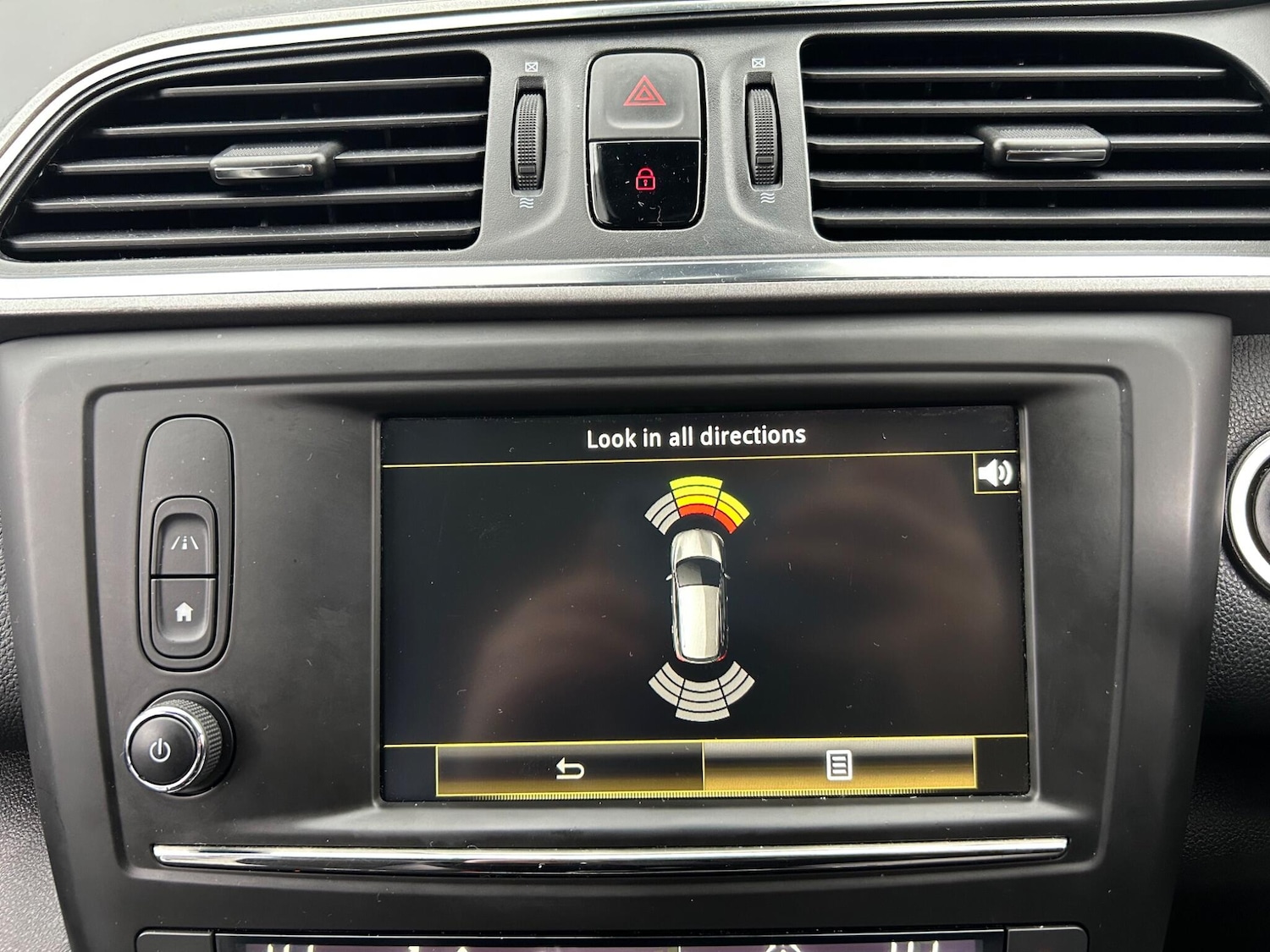 Used Renault Kadjar 2016 for sale - 77215306: Photo 42