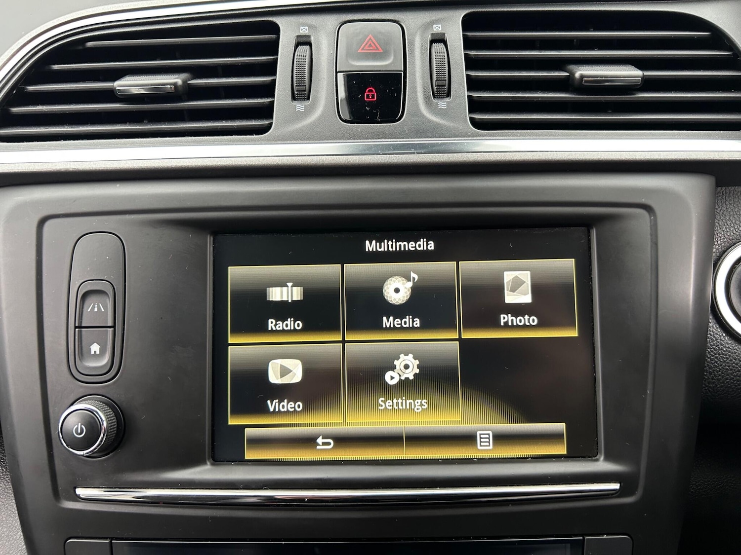 Used Renault Kadjar 2016 for sale - 77215306: Photo 46