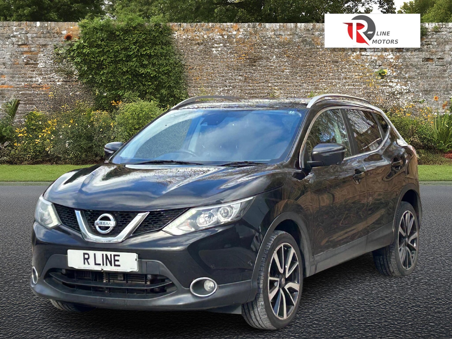 Used Nissan Qashqai 2015 for sale - 77637613: Photo 4