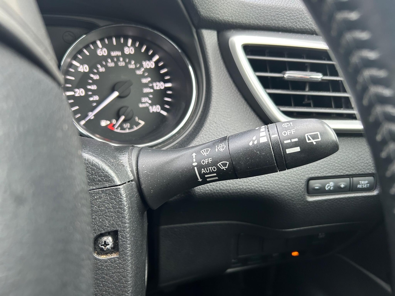 Used Nissan Qashqai 2015 for sale - 77637613: Photo 55