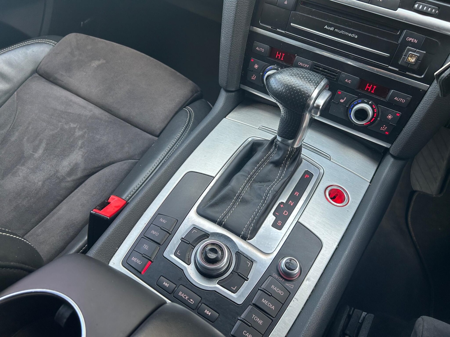 Used Audi Q7 2015 for sale - 77279714: Photo 38