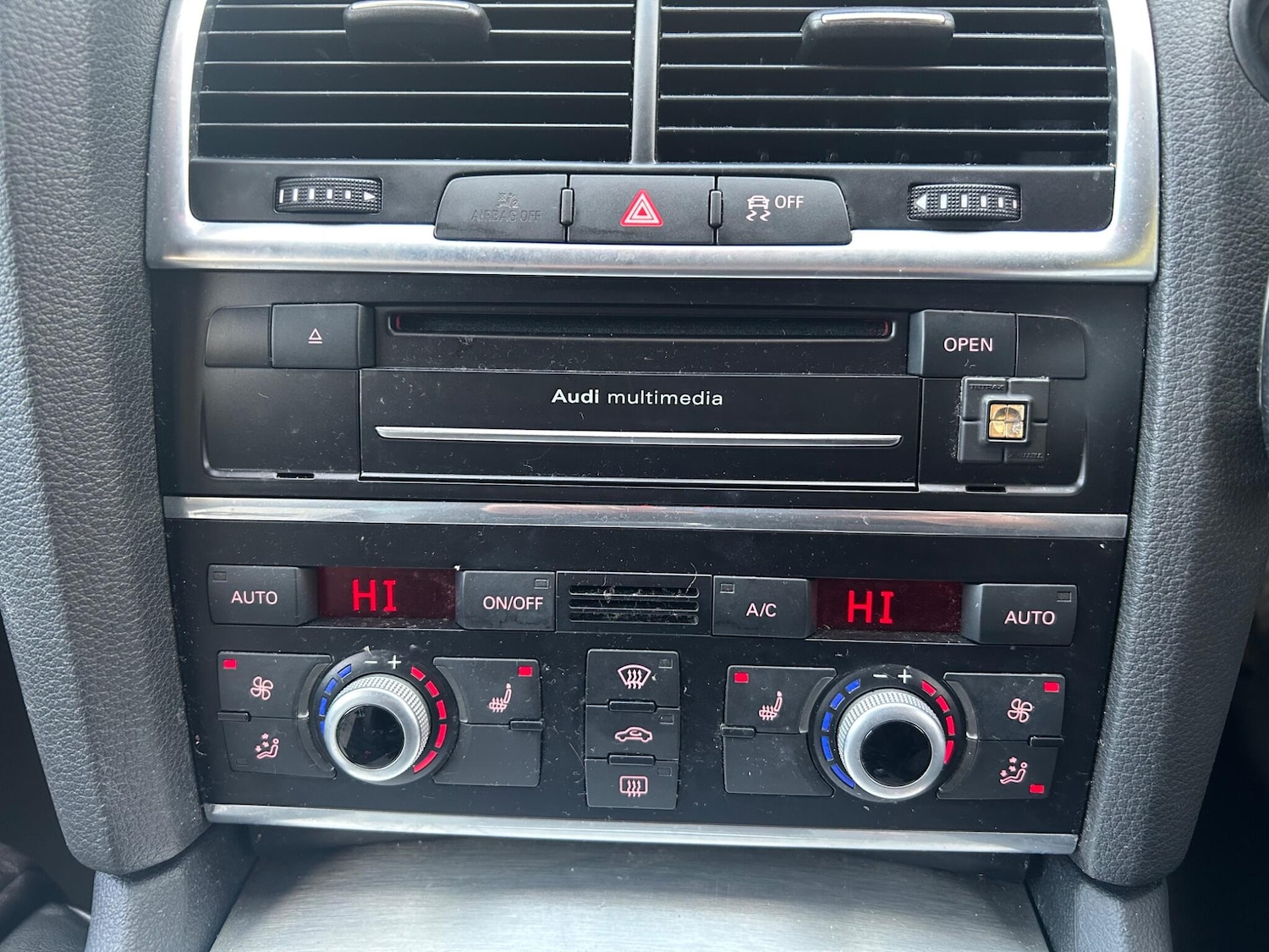 Used Audi Q7 2015 for sale - 77279714: Photo 39