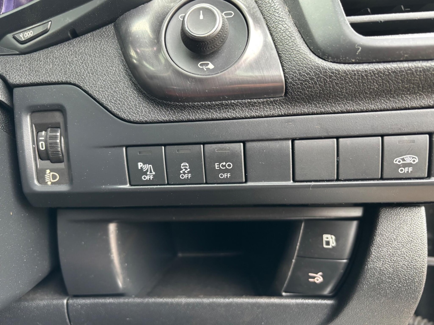 Used Citroen DS5 2013 for sale - 77510421: Photo 52