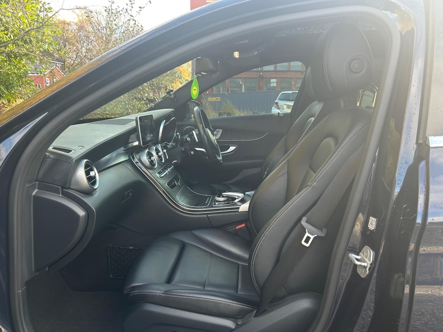 Used Mercedes-Benz C Class 2015 for sale - 76446606: Photo 24