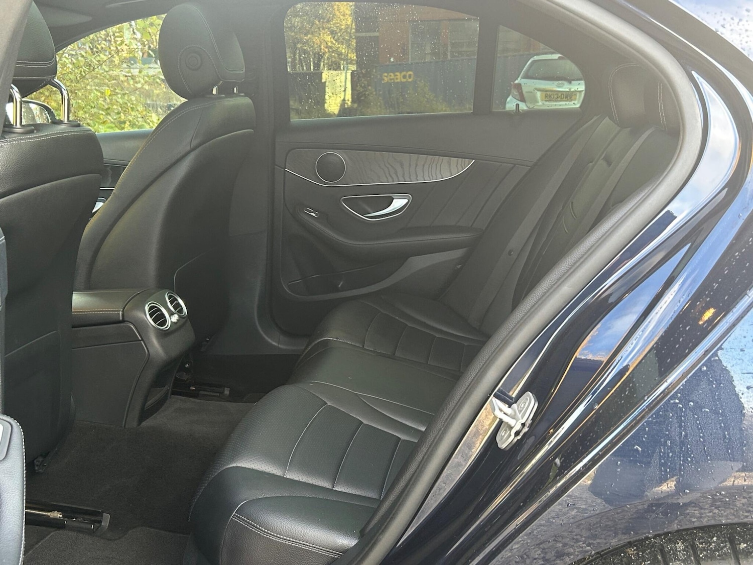 Used Mercedes-Benz C Class 2015 for sale - 76446606: Photo 27