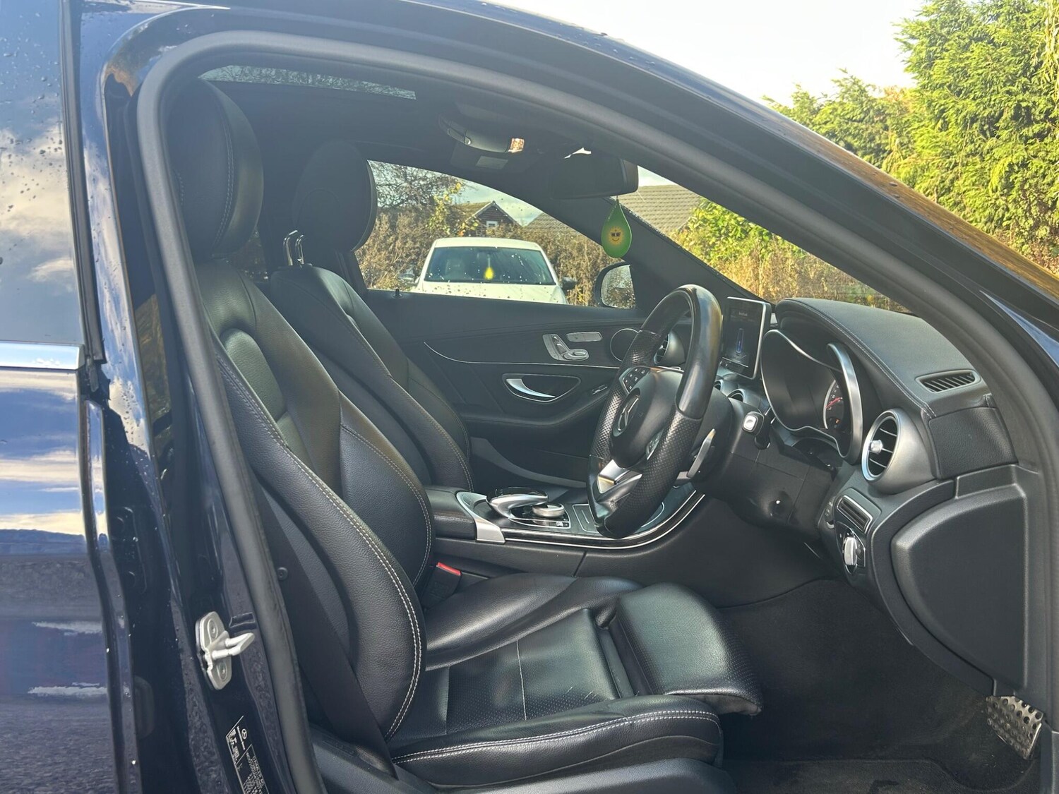 Used Mercedes-Benz C Class 2015 for sale - 76446606: Photo 37