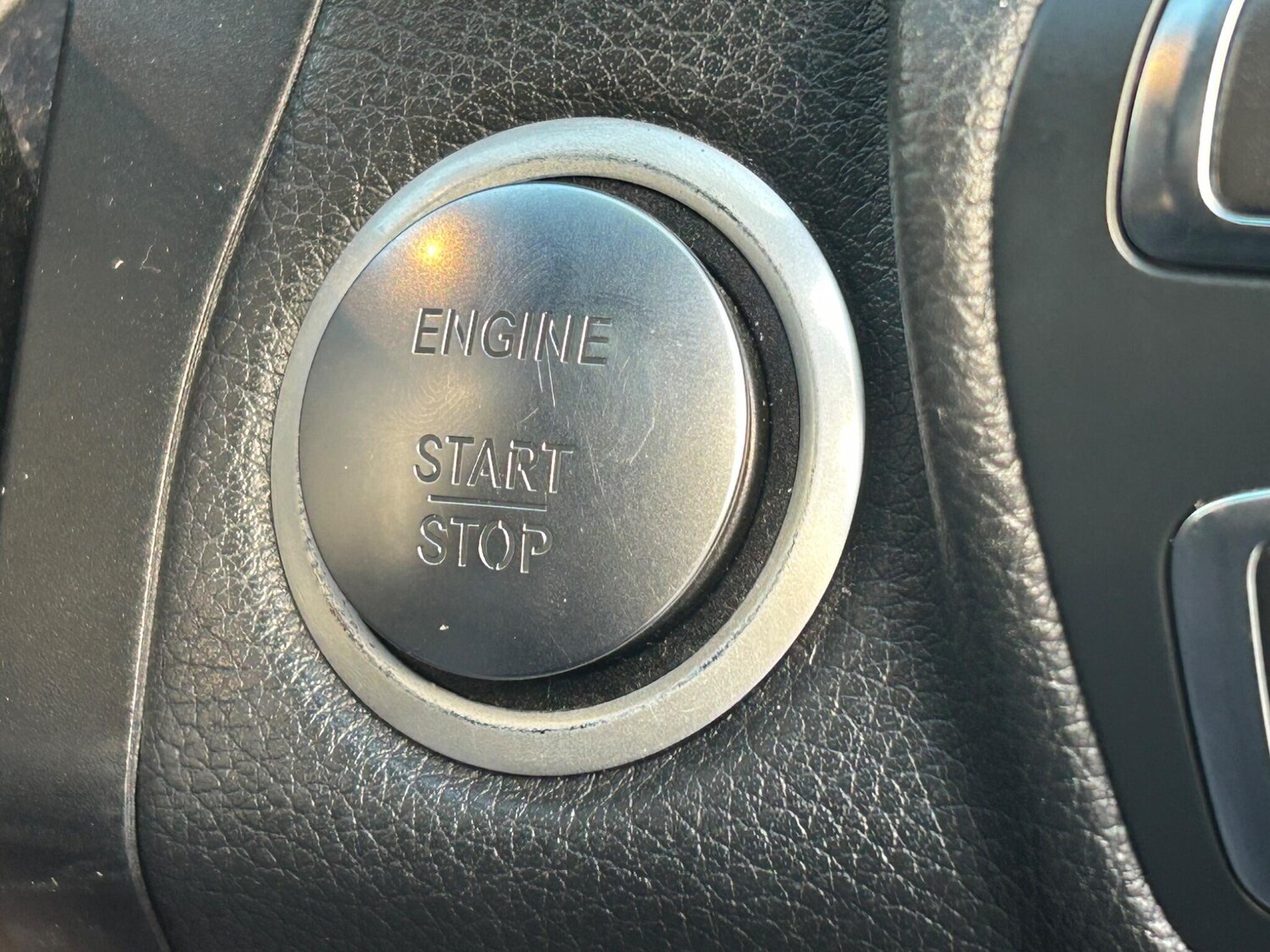 Used Mercedes-Benz C Class 2015 for sale - 76446606: Photo 40