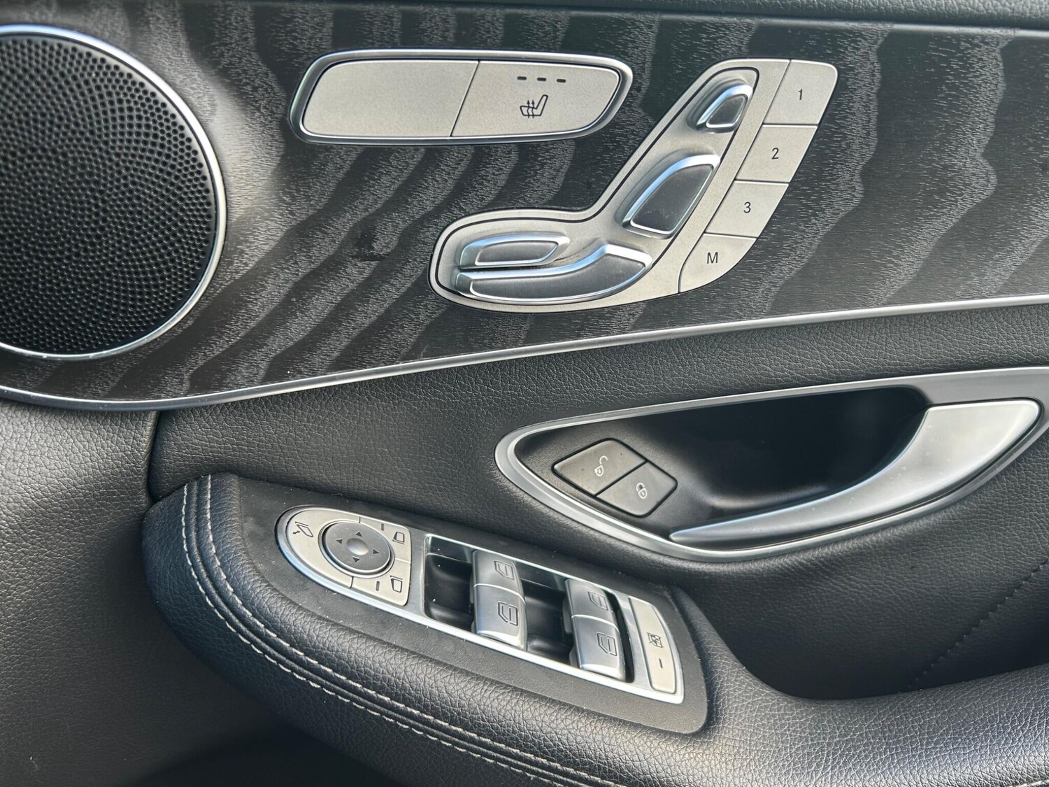 Used Mercedes-Benz C Class 2015 for sale - 76446606: Photo 43