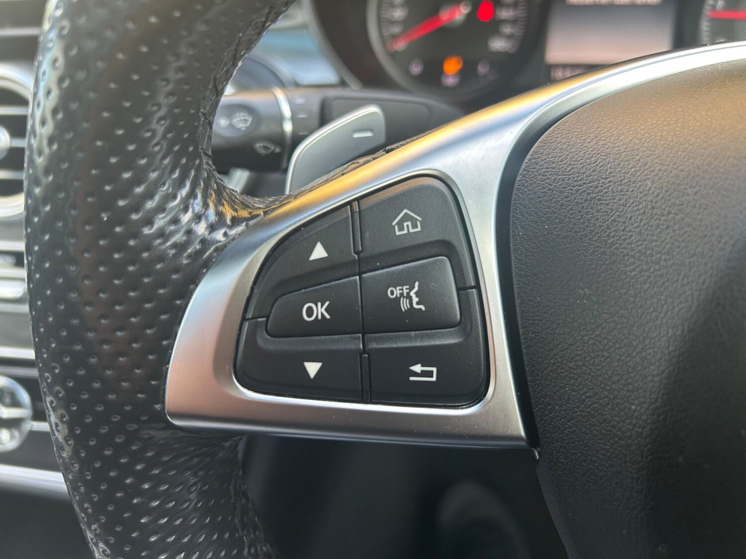 Used Mercedes-Benz C Class 2015 for sale - 76446606: Photo 61