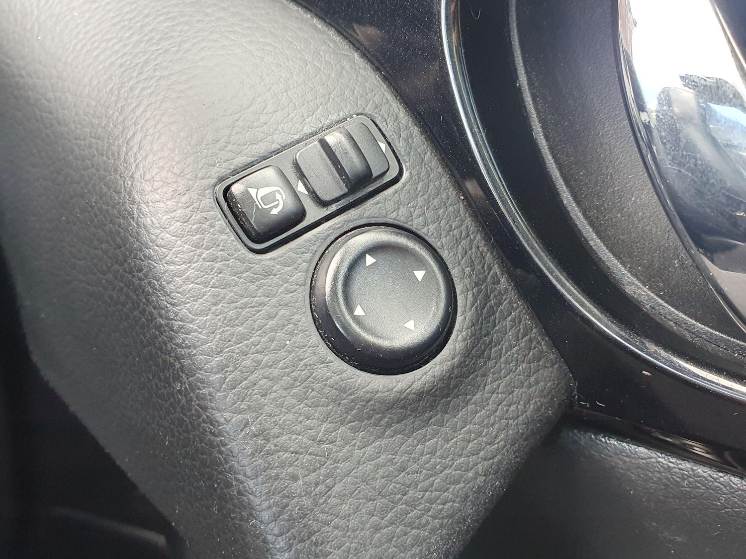 Used Nissan Qashqai for sale - 77825261: Photo 43