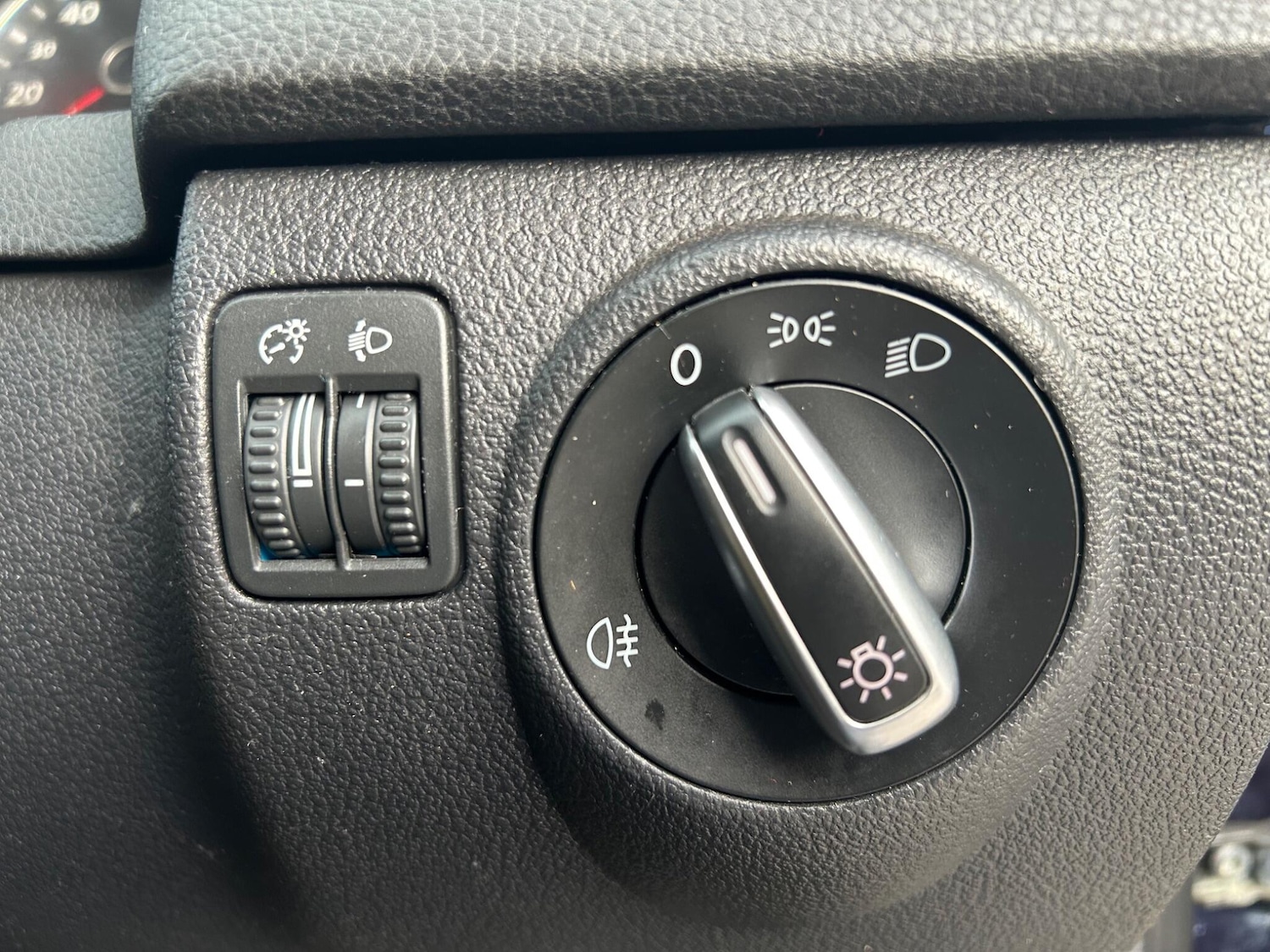 Used Volkswagen Tiguan 2013 for sale - 77120657: Photo 39