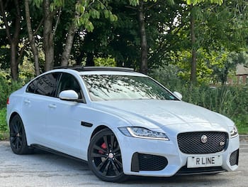 Used Jaguar XF 2015 for sale - 79766161: Photo