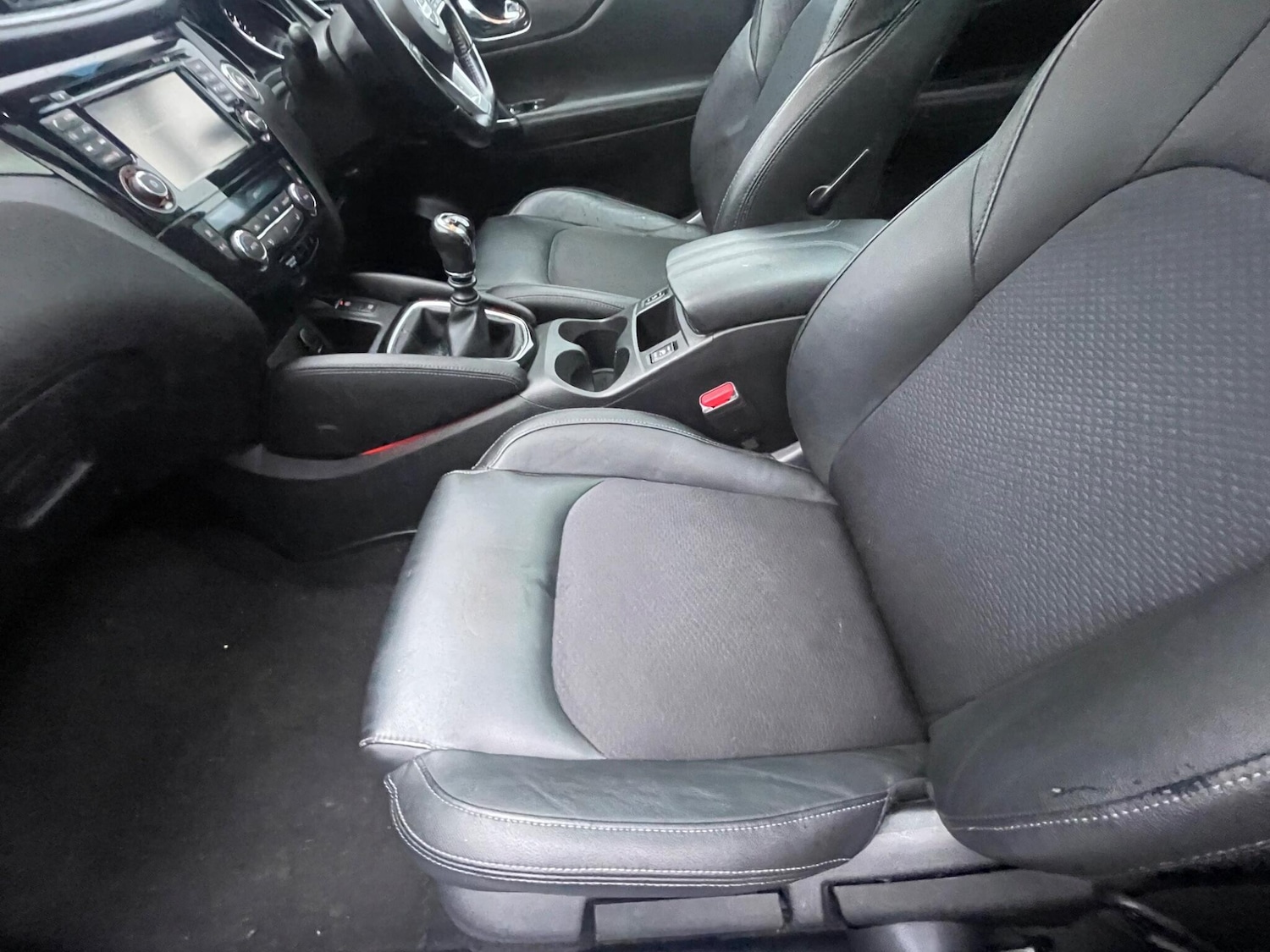 Used Nissan Qashqai for sale - 76994931: Photo 19