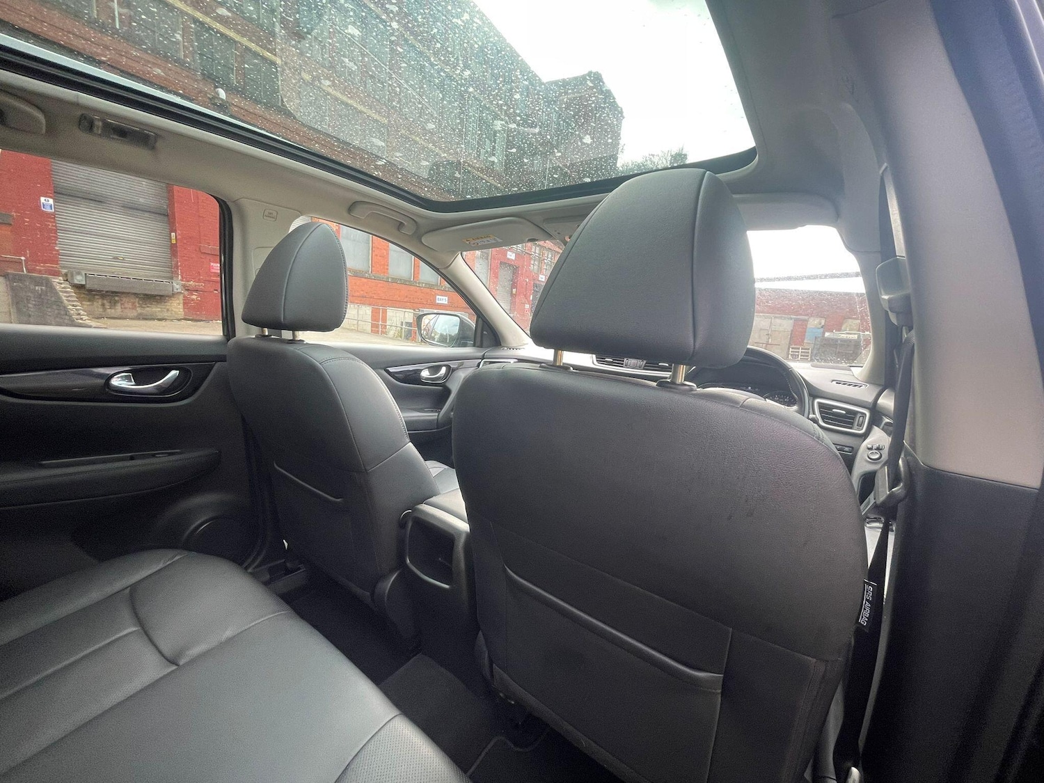 Used Nissan Qashqai 2017 for sale - 76742559: Photo 30