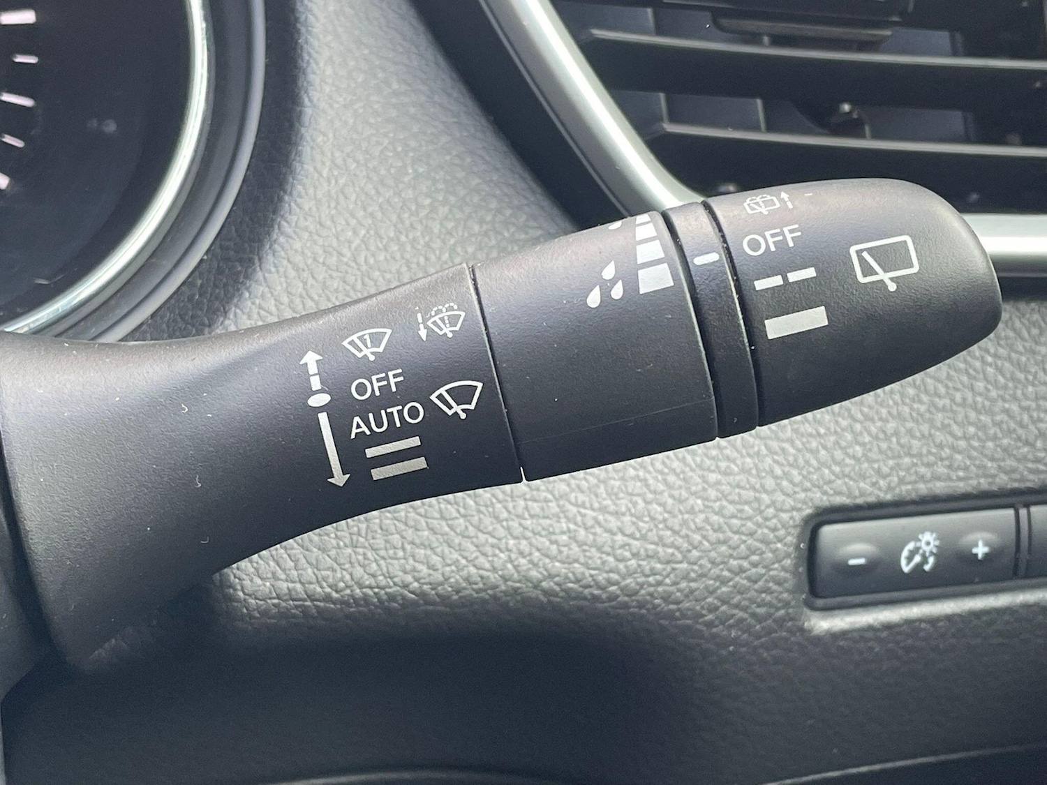 Used Nissan Qashqai 2017 for sale - 76742559: Photo 46