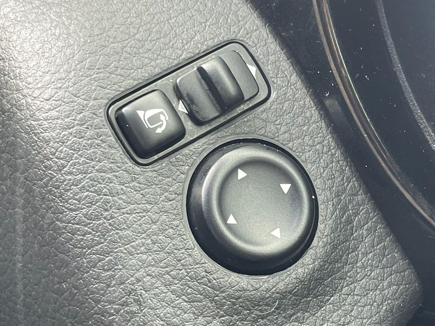 Used Nissan Qashqai 2017 for sale - 76742559: Photo 51