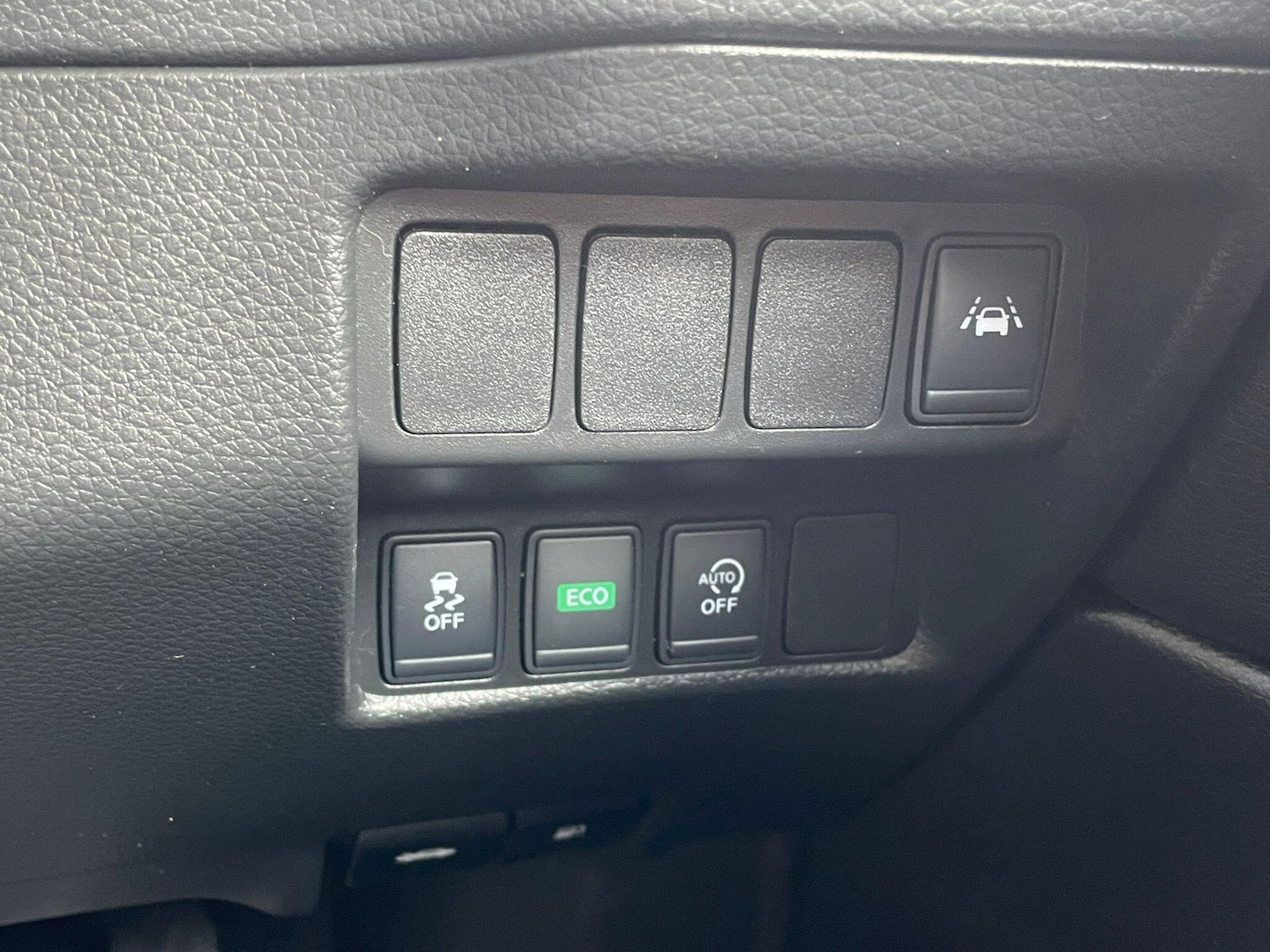 Used Nissan Qashqai 2017 for sale - 76742559: Photo 52