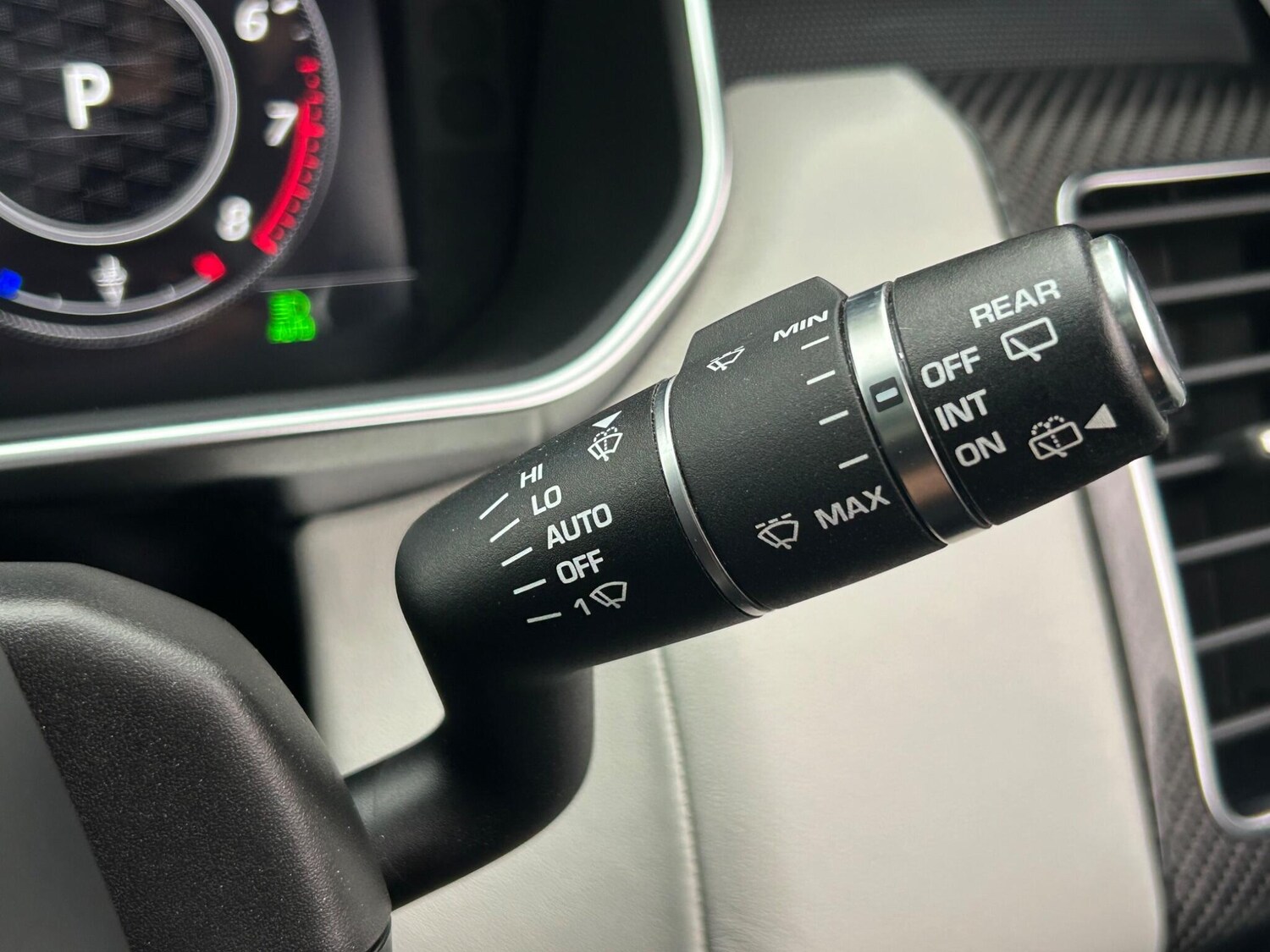 Used Land Rover Range Rover Sport 2018 for sale - 76440602: Photo 35