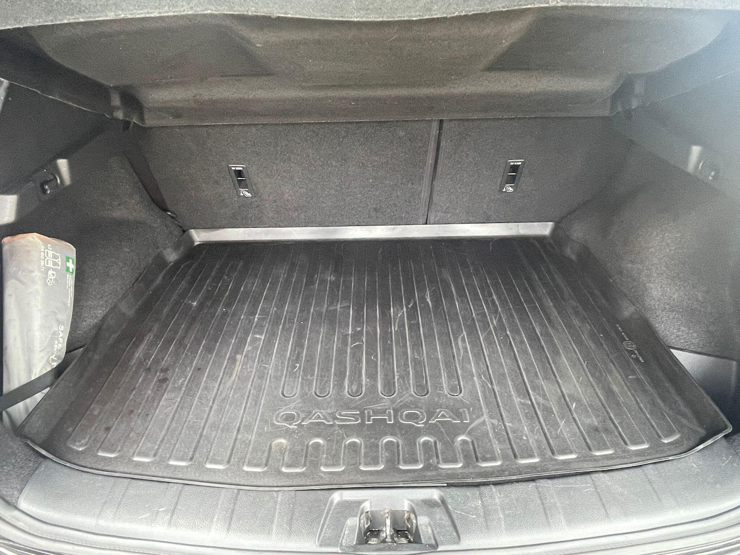 Used Nissan Qashqai for sale - 76174822: Photo 13