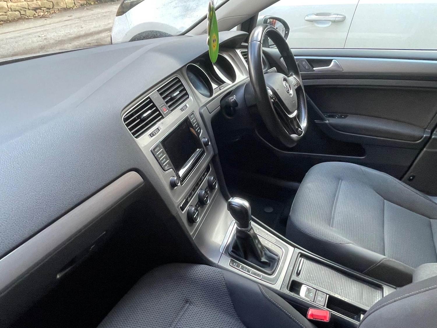 Used Volkswagen Golf 2014 for sale - 76619611: Photo 17